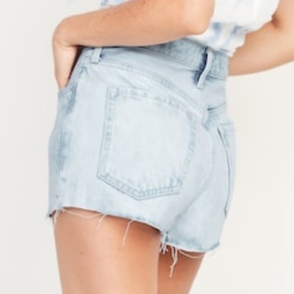 NWT Old Navy High Waisted O.G. Button Fly Cut Off Jean Shorts - Picture 2 of 7